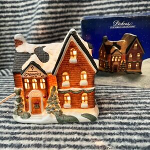 Dickens' Victorian‎ Collection Lighted Crown Tree Inn 1992 Summit Corp Vntage